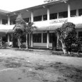 Pesantren yang mengakomodir keilmuan klasik dan modern. Jauh dari perkotaan, itulah kesan yang akan tertangkap dari pesantren satu ini. bagaimana tidak, lokasinya yang terpencil dari pusat keramaian dan lalu lintas...