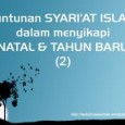 TASYABBUH : I. MENGUCAPKAN SELAMAT NATAL Setiap bulan Desember umat Nasrani merayakan hari raya agama mereka, yaitu Hari Natal yang jatuh pada tanggal 25 Desember, beberapa sudut pertokoan mulai ramai dengan hiasan natal. Supermarket-supermarket yang mulanya...