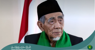 Biografi KH Maimun Zubair
