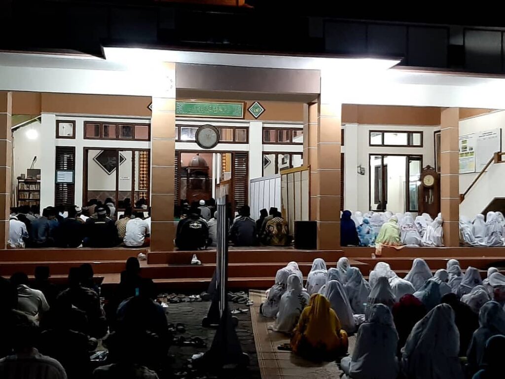Kegiatan Rutinan Pondok Raudlatut Tholibin