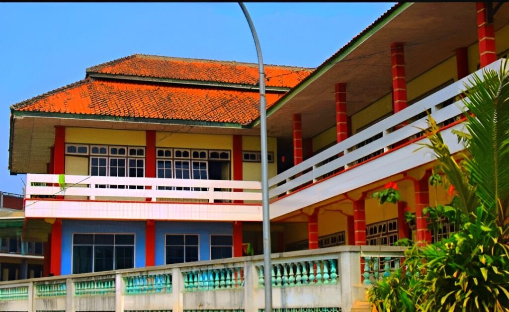 Madrasah Diniyyah Raudlatut Tholibin